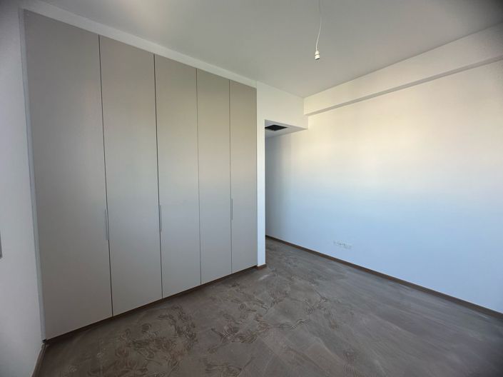 Image No.15-3 Bed Apartment for sale