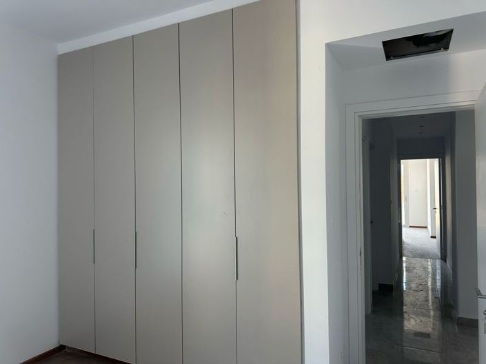 Image No.4-3 Bed Apartment for sale