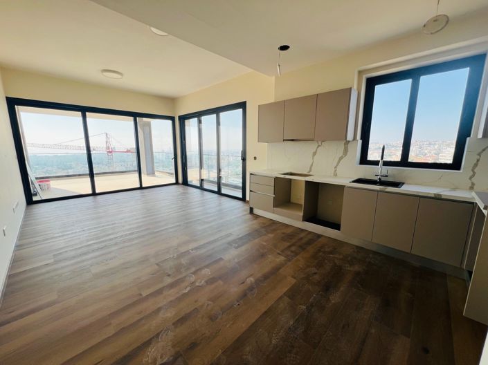 Image No.10-1 Bed Apartment for sale