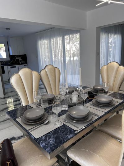 Image No.14-Maison de 4 chambres à vendre à Parekklisia