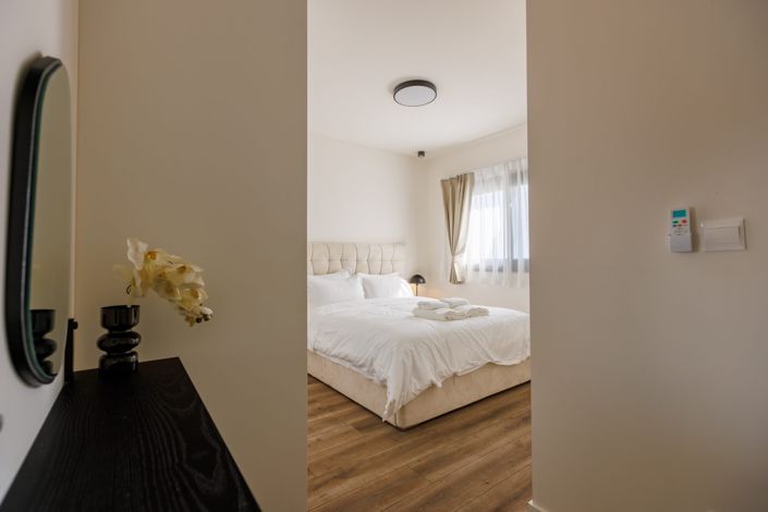 Image No.11-3 Bed Apartment for sale