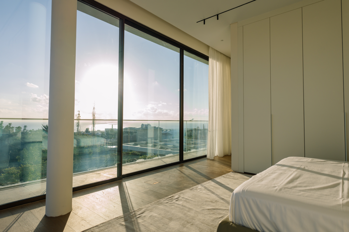 Image No.17-4 Bed House for sale