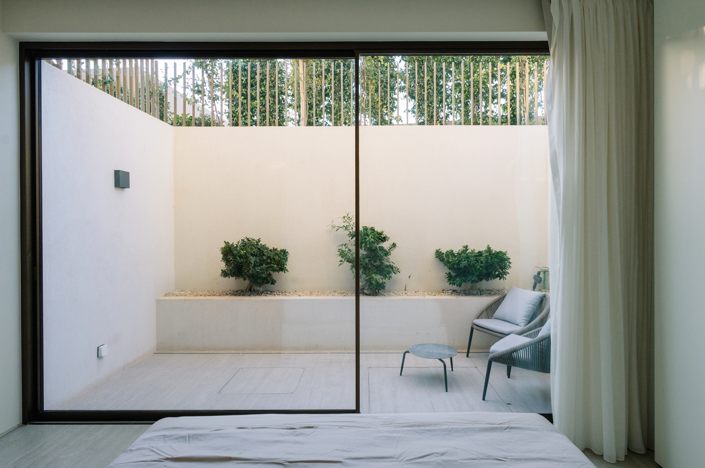 Image No.27-4 Bed House for sale