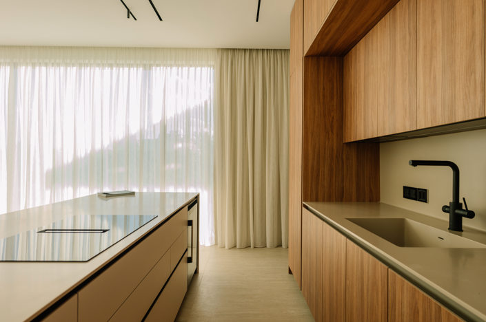 Image No.7-4 Bed House for sale