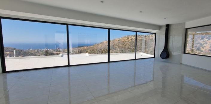 Image No.6-7 Bed House for sale