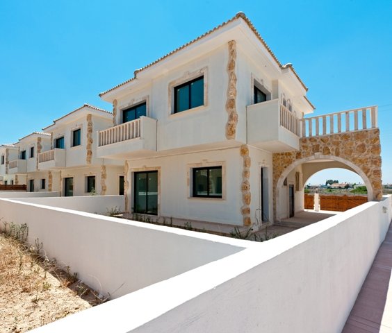 Image No.15-3 Bed House for sale