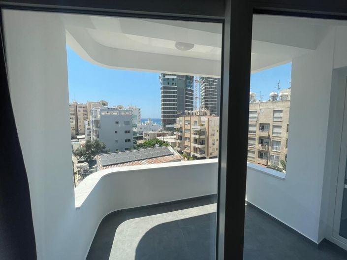 Image No.5-3 Bed Apartment for sale