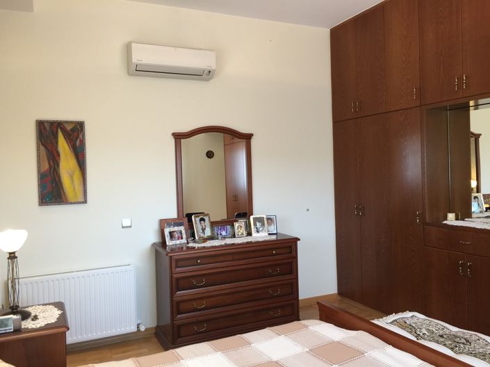 Image No.27-4 Bed House for sale