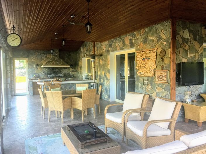 Image No.6-4 Bed House for sale