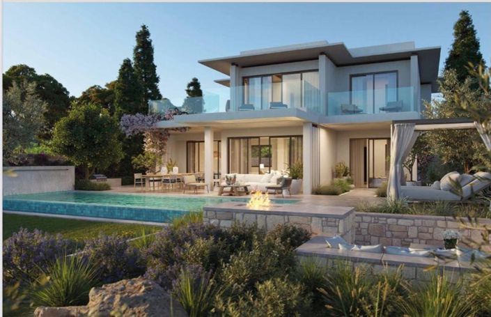 Image No.1-3 Bed Villa for sale