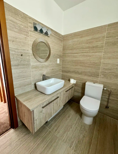 Image No.10-5 Bed Villa for sale