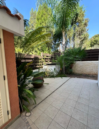 Image No.2-4 Bed Villa for sale