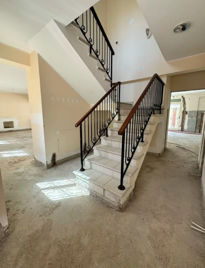 Image No.3-4 Bed Villa for sale