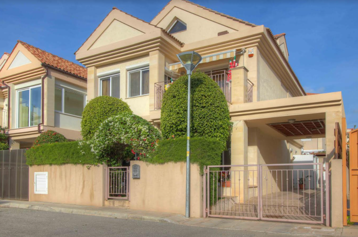 Image No.1-4 Bed Villa for sale