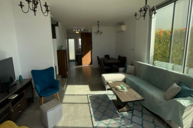 Image No.6-Maison de 3 chambres à vendre à Peyia