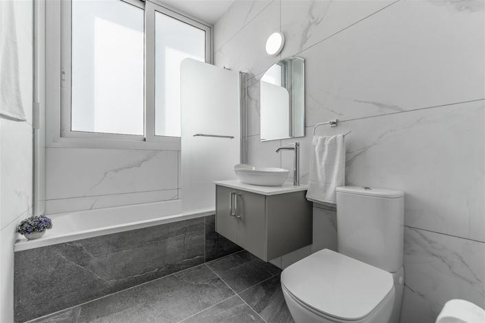 Image No.30-4 Bed Villa for sale