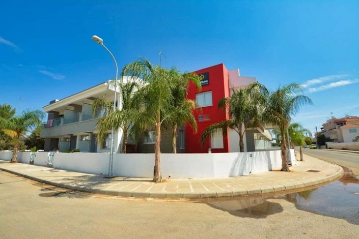 Image No.14-2 Bed Apartment for sale