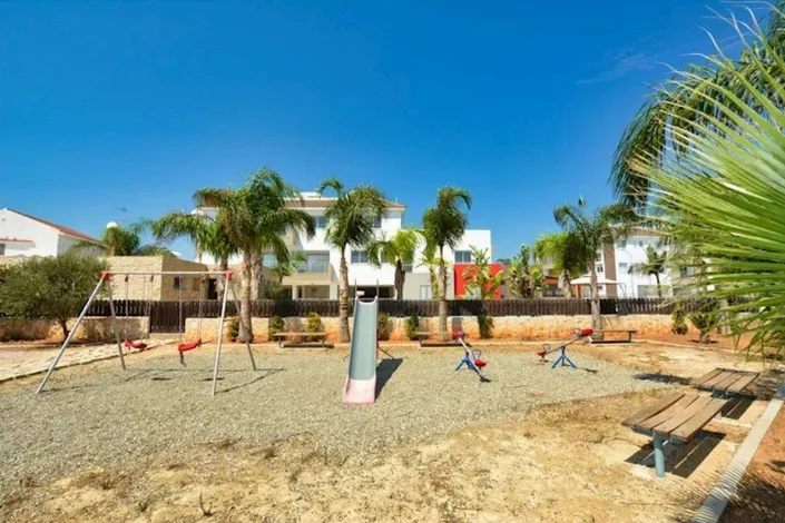 Image No.22-2 Bed Apartment for sale