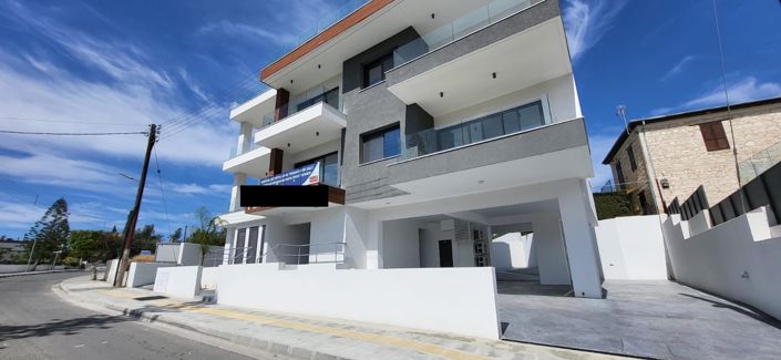 Image No.1-3 Bed Apartment for sale