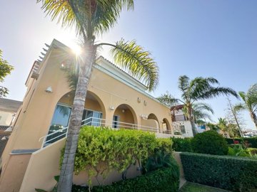 46dac027-dfbc-4def-ac86-7c514f331505