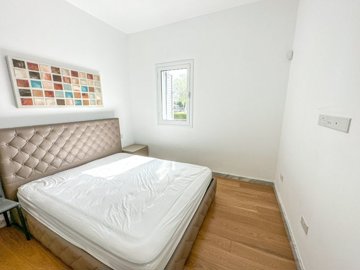 bf26cf5d-a518-43d9-8f3a-74794211f7c1