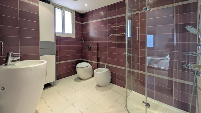 Image No.12-3 Bed Apartment for sale