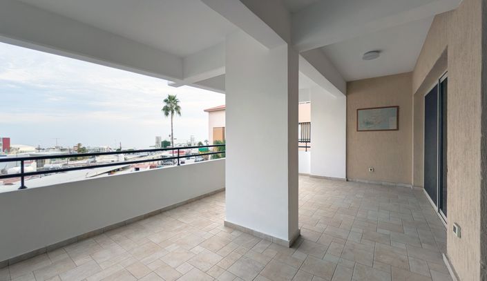 Image No.9-3 Bed Apartment for sale