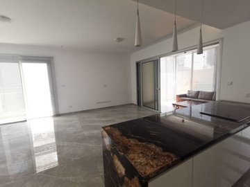 83951043-253f-4a04-b349-5fe360d4b03b