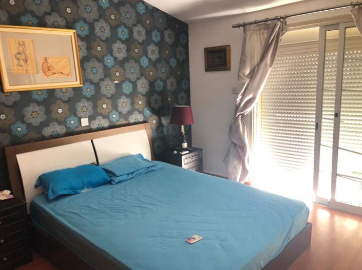 Image No.2-3 Bed House for sale