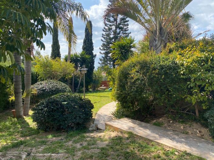 Image No.11-5 Bed Villa for sale