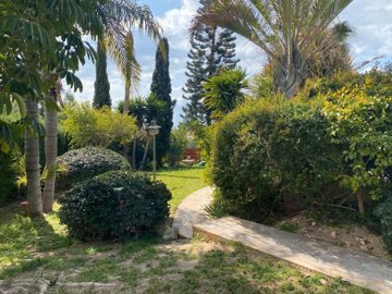 a759c756-faa4-4099-ad2e-f067efa60030