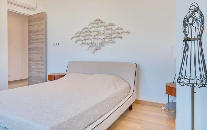 Image No.19-3 Bed Apartment for sale