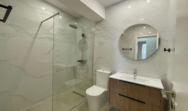 Image No.12-3 Bed Apartment for sale