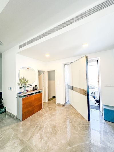 Image No.28-4 Bed House for sale