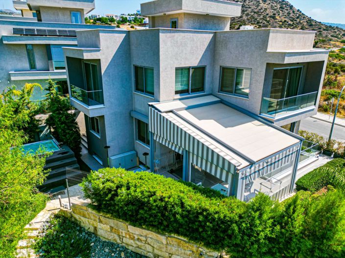 Image No.4-4 Bed House for sale