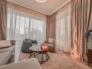 6748431d-fb0b-4016-8169-6a582405dad0