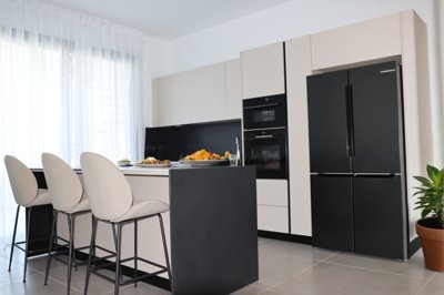 7556f1d6-62c4-448e-a561-bba449deae0c