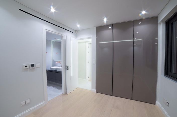 Image No.6-Appartement de 3 chambres à vendre à Neapolis