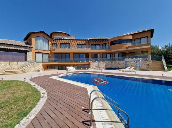 Image No.1-6 Bed House for sale