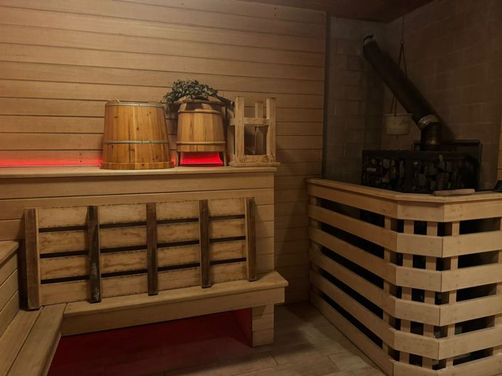 Image No.17-5 Bed House for sale