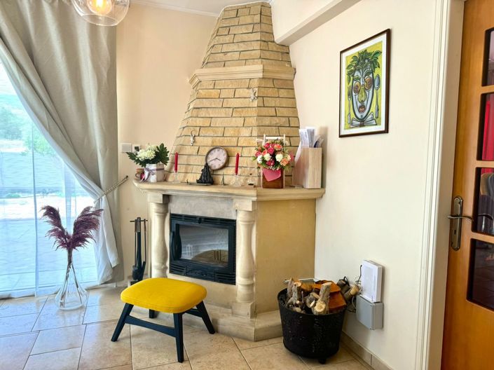 Image No.27-5 Bed House for sale