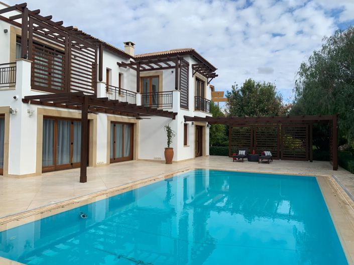 Image No.1-5 Bed House for sale