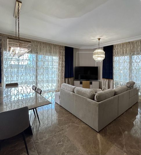 Image No.1-4 Bed Apartment for sale