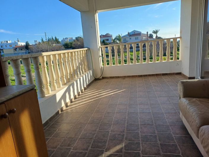 Image No.3-3 Bed Apartment for sale