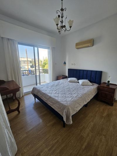 Image No.21-3 Bed House for sale