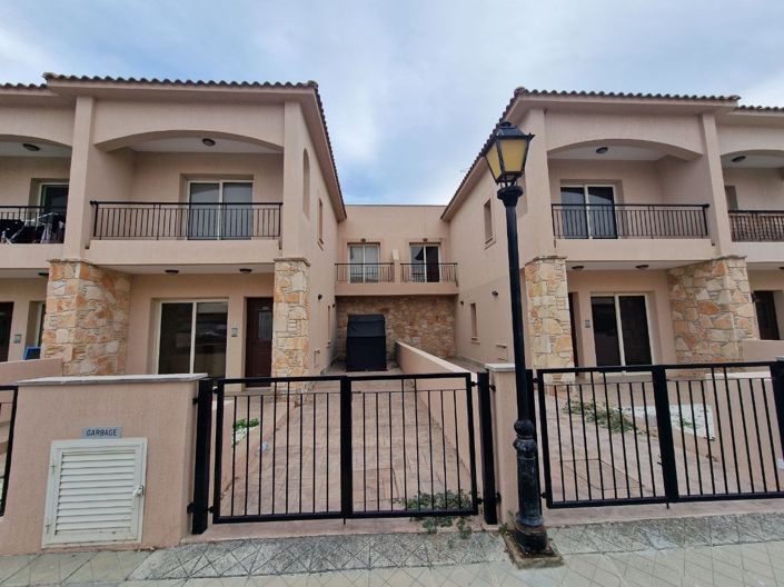 Image No.9-3 Bed House for sale