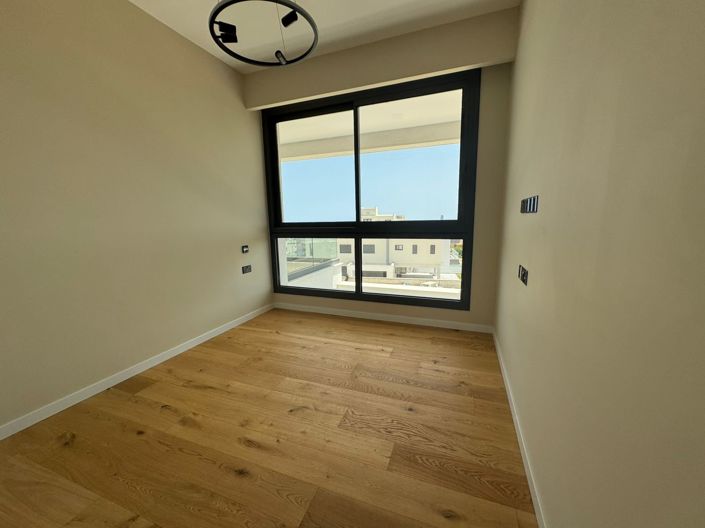 Image No.24-Maison de 4 chambres à vendre à Agios Athanasios