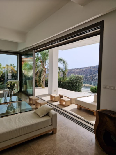 Image No.6-5 Bed Villa for sale