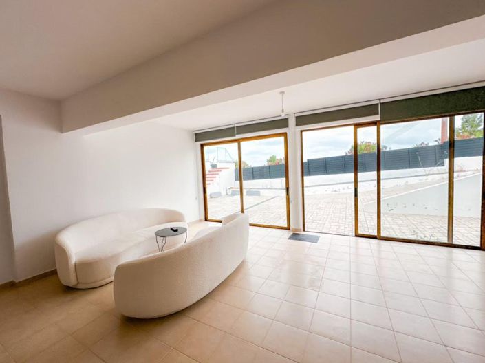 Image No.14-Maison de 8 chambres à vendre à Peyia