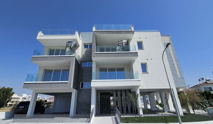 Image No.1-3 Bed Apartment for sale